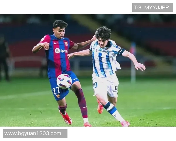 国安与巴萨激战正酣中西足球碰撞引发的精彩对决与思考 国安与巴萨激战正酣中西足球碰撞引发的精彩对决与思考